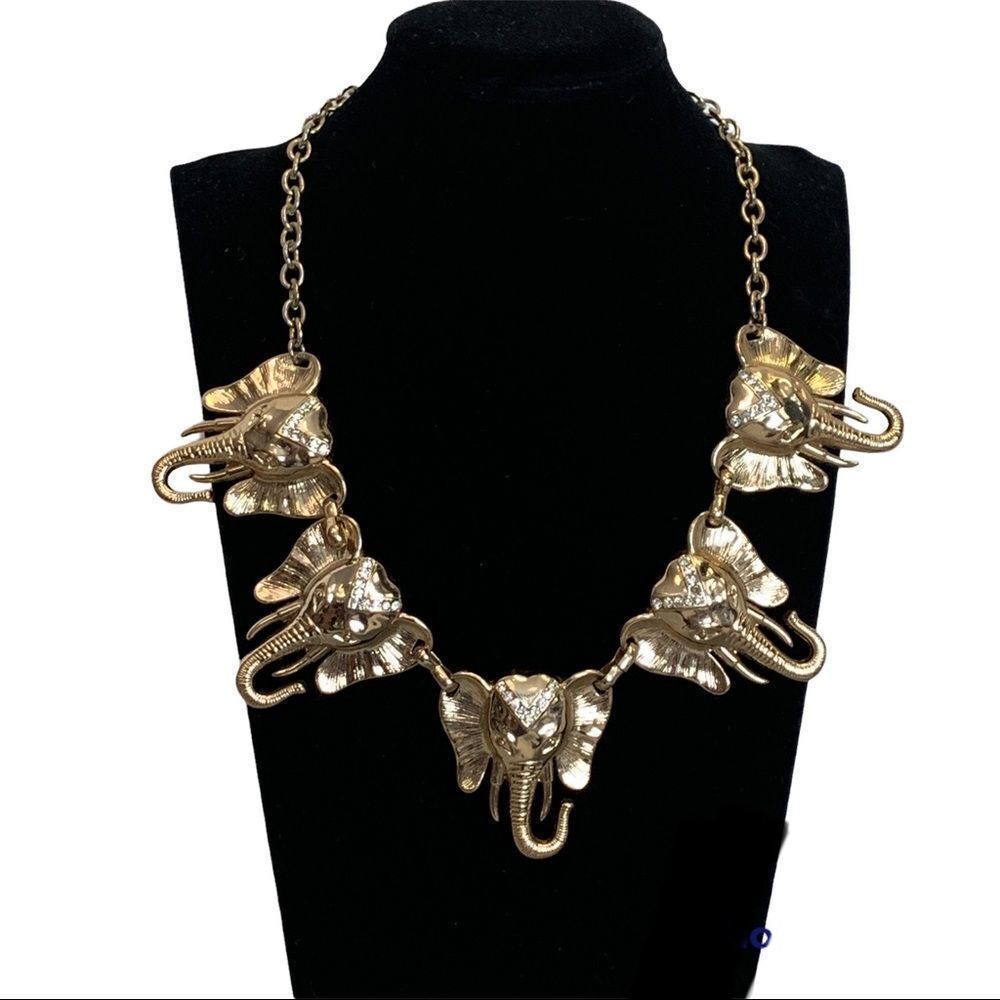 Elephant head gold tone crystal rhinestone chunky statement necklace